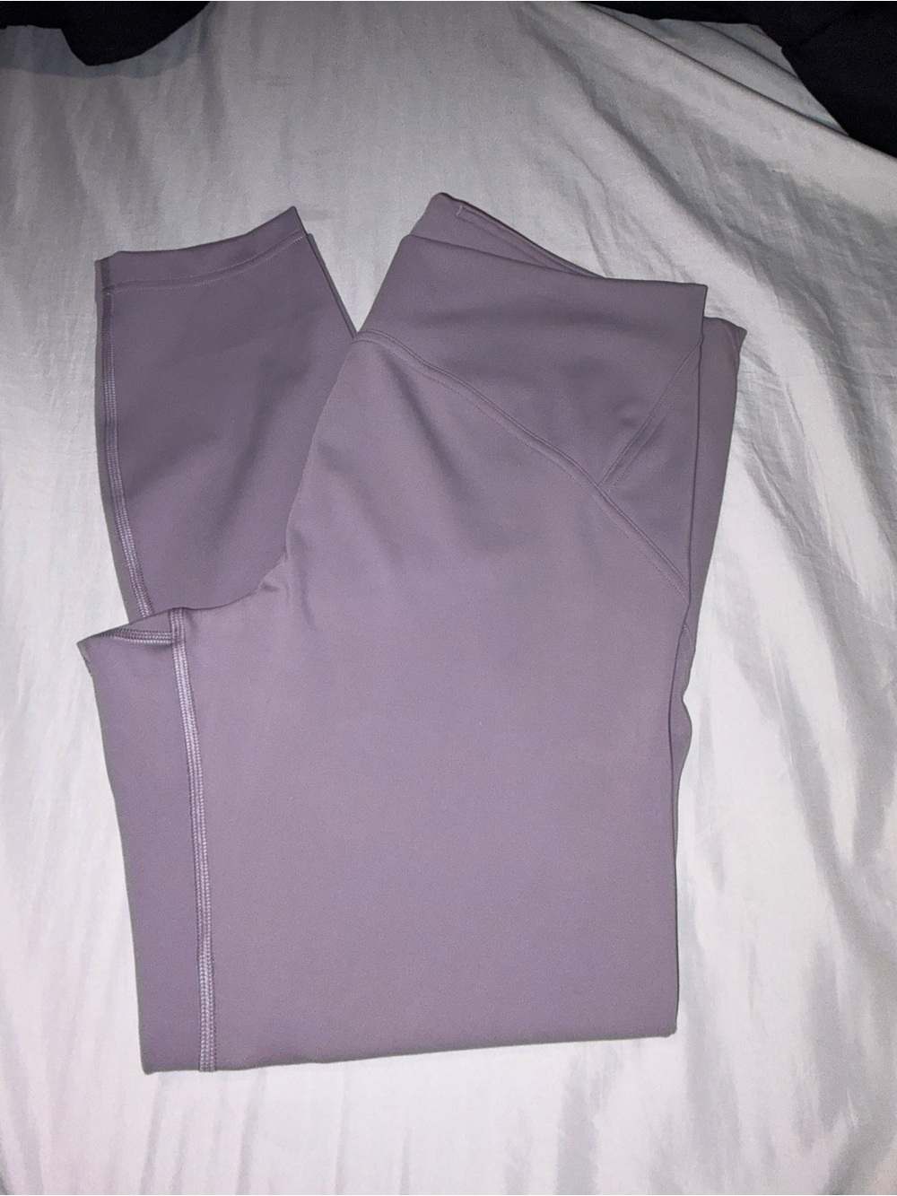 NWOT Lululemon size 14 Lilac High-Waist Leggings